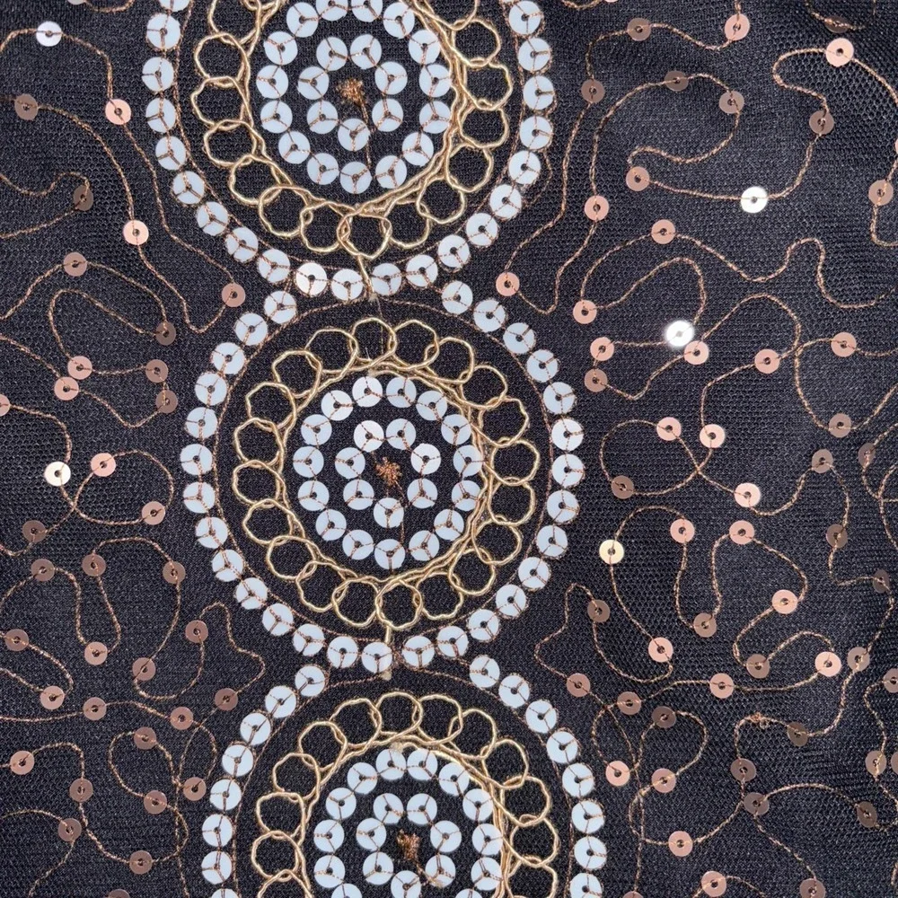 Maxx Studio Specialty Products Black Embroidered Sequined Sleeveless Top Medium - Picture 3 of 5